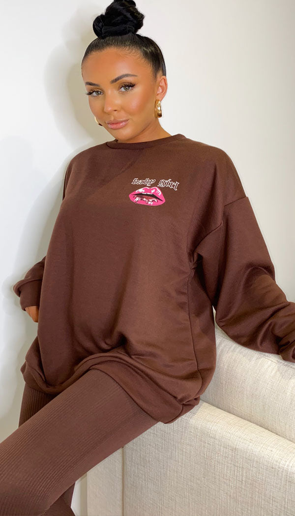 Oversized 'BABY GIRL' Lips Sweater - Dressmedolly