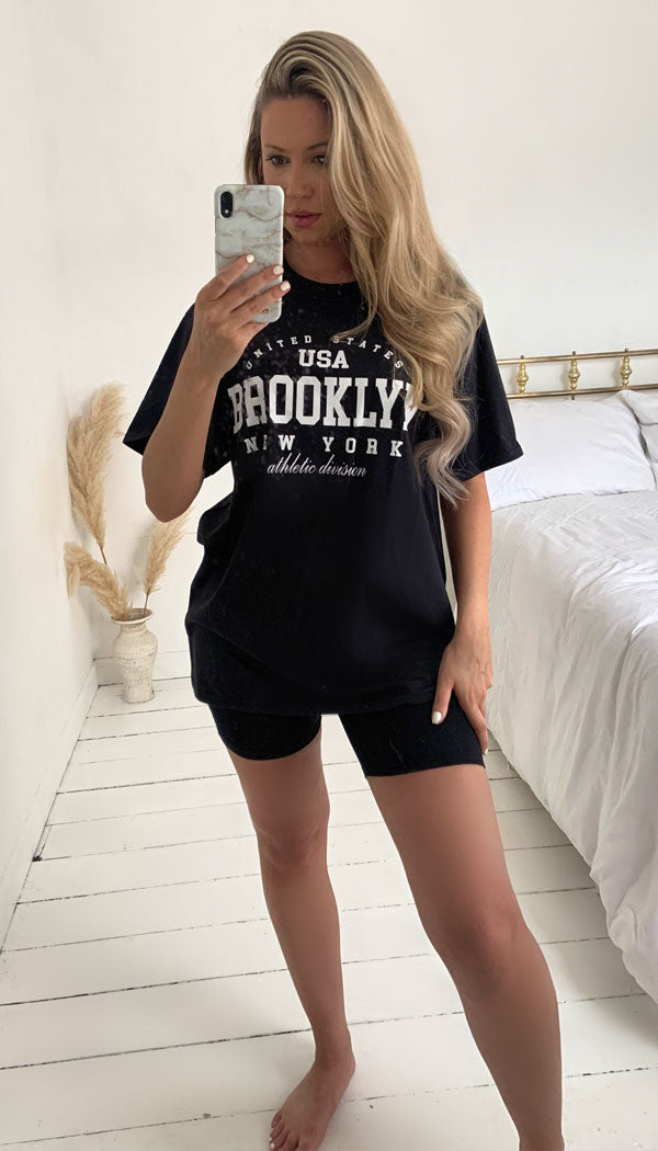 " BROOKLYN " Oversized T-Shirt - Dressmedolly