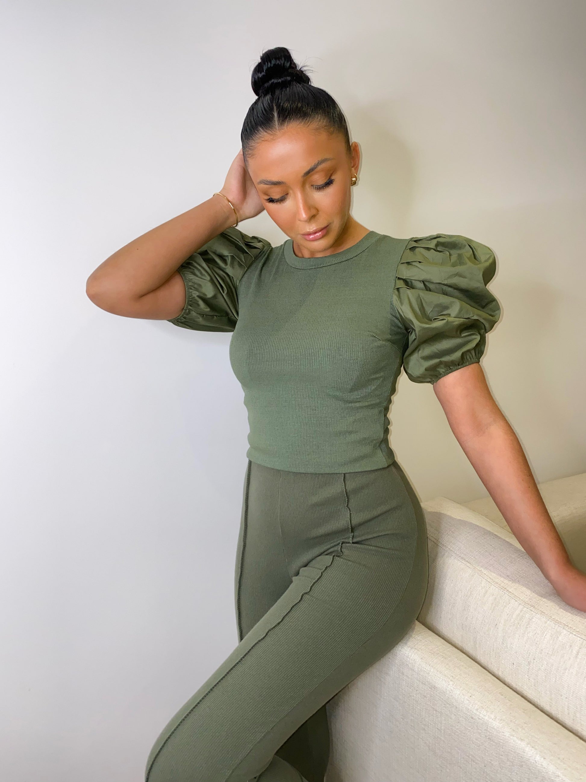 Balloon Ruffled Short Sleeved Top - Dressmedolly
