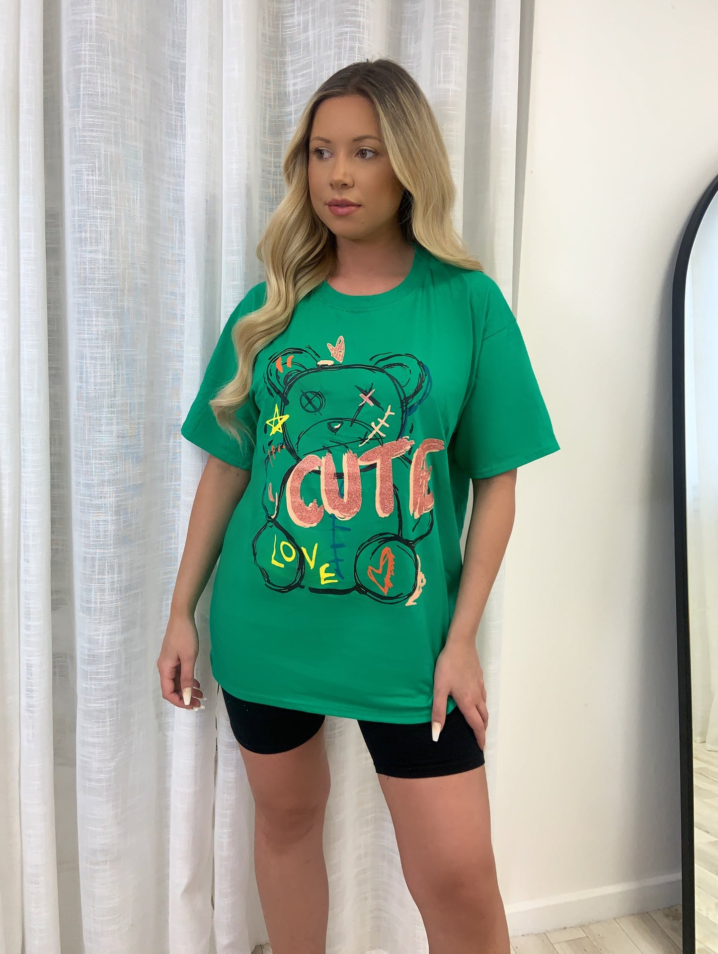 CUTE Teddy Graphic T-SHIRT - Dressmedolly