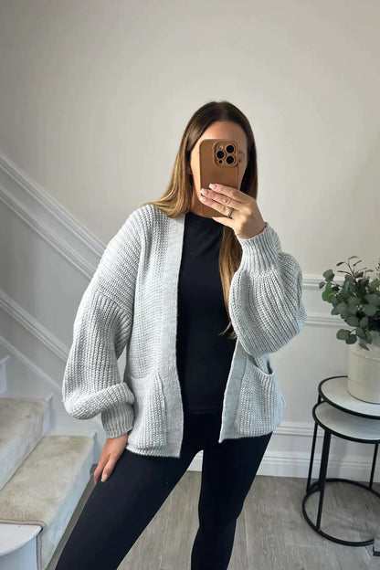 Short Balloon Knitted Cardigan - Dressmedolly