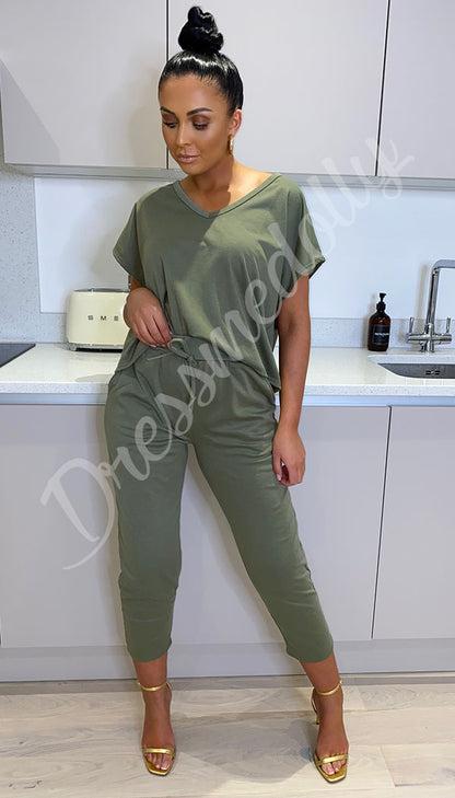 The V- Neck Short Sleeved Tracksuit - Dressmedolly
