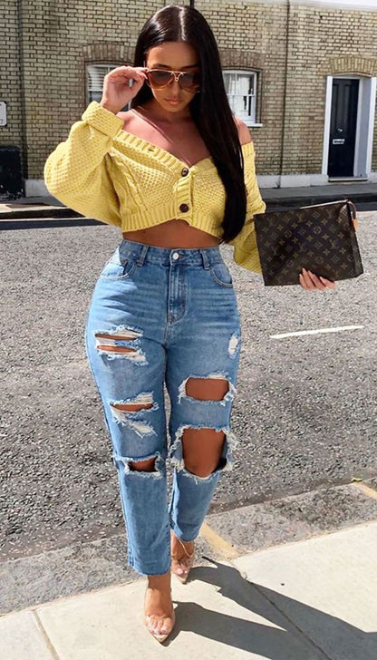Cropped Button Knitted Cardigan with Long Sleeves - Dressmedolly