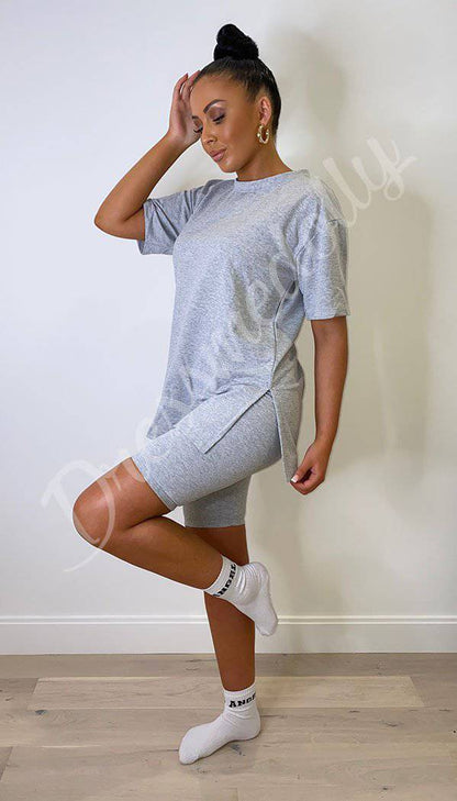 Split Hem Cycling Shorts and T-shirt Two Piece Set - Dressmedolly