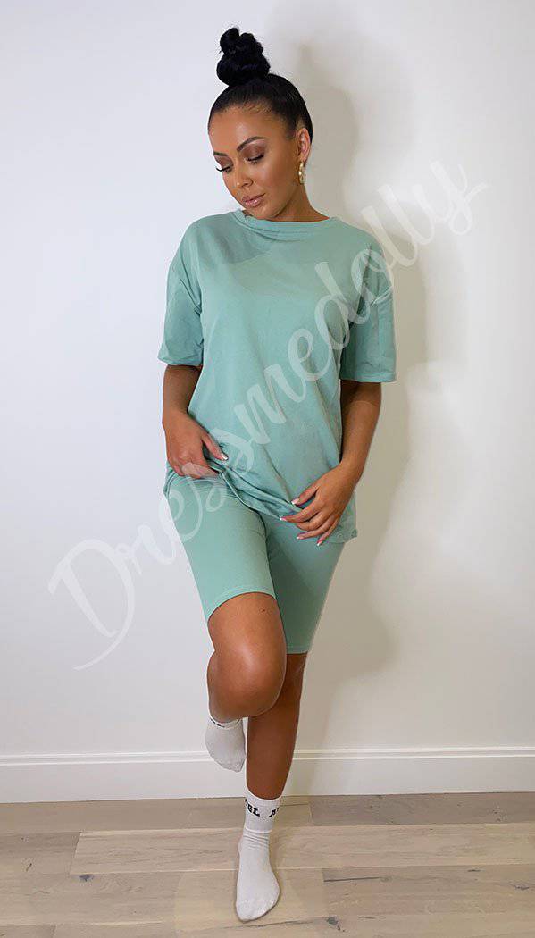 Quality Cycling Shorts and T-shirt Two Piece Set - Dressmedolly