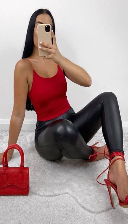 String Scoop Top - Dressmedolly