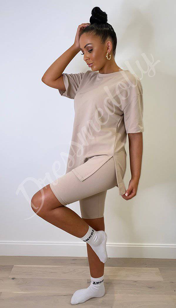Split Hem Cycling Shorts and T-shirt Two Piece Set - Dressmedolly